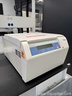 Centrífuga para Laboratórios Thermo Fisher Scientific Sorvall ST 8R