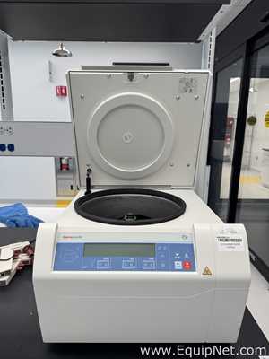 Centrífuga para Laboratórios Thermo Fisher Scientific Sorvall ST 8R
