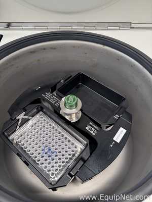 Centrífuga para Laboratórios Thermo Fisher Scientific Sorvall ST 8R