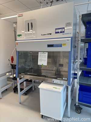 Cabine de Segurança Biológica Thermo Scientific 1375