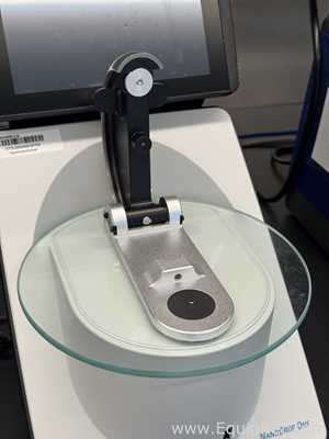 Thermo Scientific NanoDrop One Microvolume UV-Vis Spectrophotometer