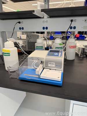 Accuris Instruments MW9600 Microplate Washer With Plastic Bottles