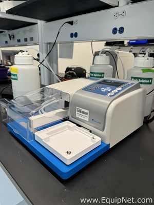Accuris Instruments MW9600 Microplate Washer With Plastic Bottles