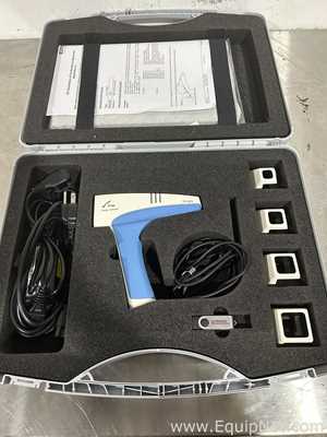 Exmore nv Peira TM900 Handheld 3D Tumor Scanner