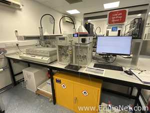 Gilson UV/VIS-159 HPLC System with GX-281 Liquid Handler
