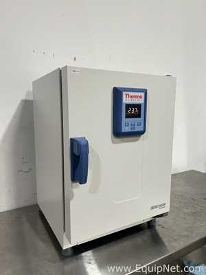 Thermo Scientific Heratherm IGS60 Gravity Convection Incubator