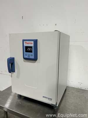 Thermo Scientific Heratherm IGS60 Gravity Convection Incubator