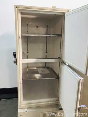 Congelador Panasonic MDF-U53VA-PA