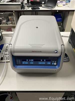 Thermo Fisher Scientific Megafuge ST1 Plus Laboratory Centrifuge