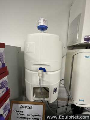 Sistema de Purificação e Destilação de Água Millipore Elix Essential 5