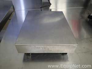 Lot of Mettler Toledo 20kg and 50kg Scales