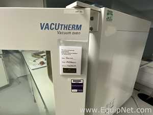 Estufa a Vácuo Thermo Scientific Vacutherm VT6060M