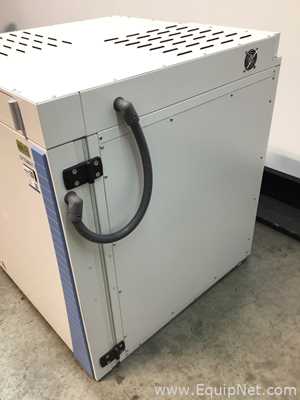 Thermo Scientific Cytomat 10 C450 Microplate Automated Incubator