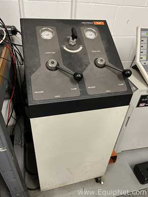 Instron 8501 Servohydraulic Fatigue Testing System