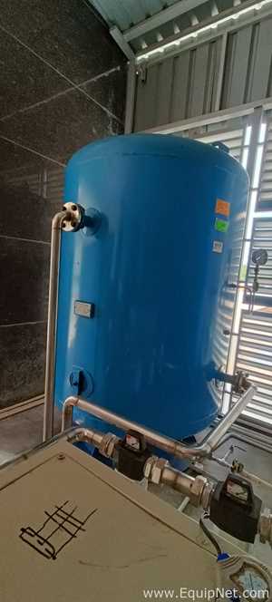 Ingersoll Rand ML37ie-A10 Air Compressor With Air Equipments And Spare Dryer And Receiver Tank