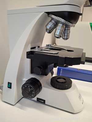 Exacta and Optech Labcenter SpA B5 High-brightness Research Laboratory Microscope