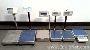 Lote de 6 Báscula AND Company Limited  