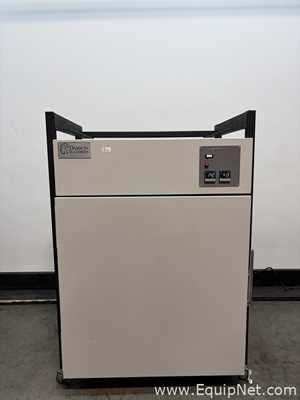 Darwin Chambers Company PH09-DA Climate Chamber