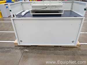 Unknown Zaip-2402-02 Fume and Flow Hood