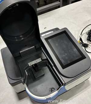 Espectrofotómetro Thermo Fisher Scientific Genesys 40