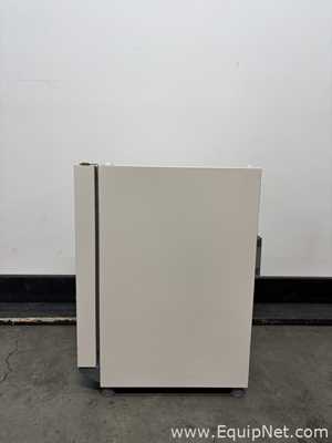 Incubadora Thermo Scientific Heratherm IMH60