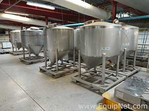 One Lot Of Eight 1000 Liters 316L Inox Mobile Tanks