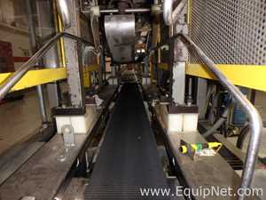 Máquina cerradora de cajas Hartness International