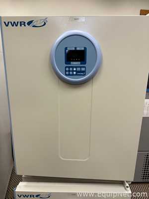 Incubadora VWR 10810-888