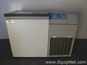 Congelador Thermo Scientific ULT7150-9-V24
