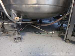 Tanque de Mezclado Vertical de Acero Inoxidable Capacidad 500 Gal marca DCI