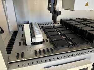 Manejadora de Líquidos Tecan Instrument Fluent 1080