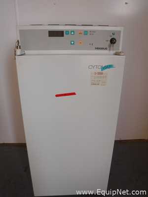 Incubadora Heraeus Cytomat 2 C70