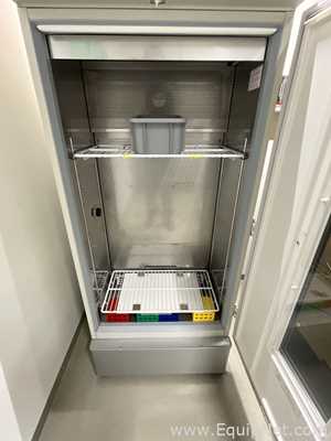Incubadora Panasonic MIR-254-PE.  238 Litros