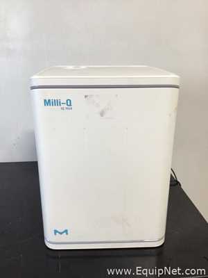 Sistema de Purificação e Destilação de Água Millipore Milli-Q IQ 7015