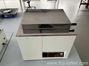 Banho Maria e Circulador GFL 1005.  40 Litros