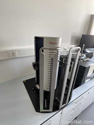 TTP Labtech MIRRORBALL Fluorescence Cytometer with Thermo Fisher Scientific Orbitor RS Plate Stacker