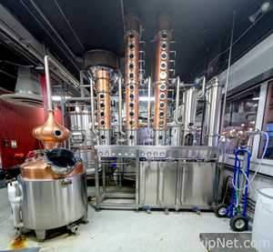 Specific Mechanical 600 L 24 Plate Copper Pot Still with Built-In Collection Vessels