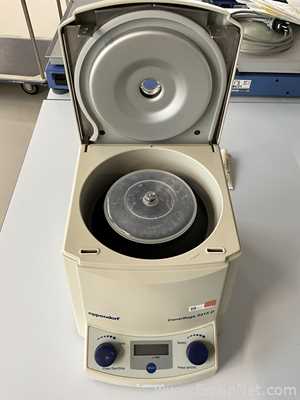 Eppendorf 5415 D Laboratory Centrifuge