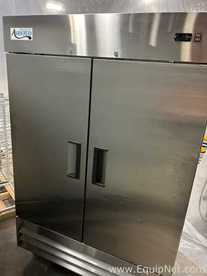 Avantco A-49R-HC 54 inch Solid Door Reach-In Refrigerator
