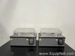 Lot Of 2 VWR WB20 Waterbaths and Circulators