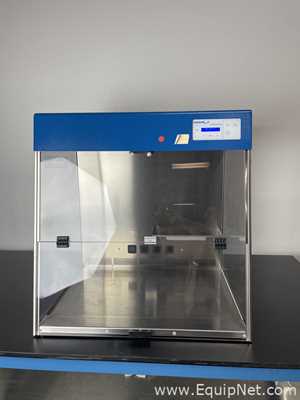 VWR 10783-132 PCR Workstation