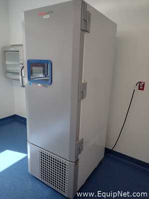 Congelador Thermo Fisher Scientific TSX40086A