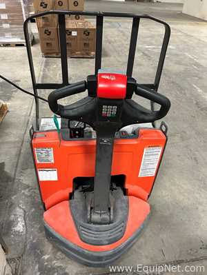 Toyota 8HBW23 Electric Walkie Pallet Jack