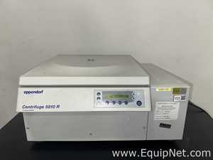 Centrífuga para Laboratórios Eppendorf 5811F