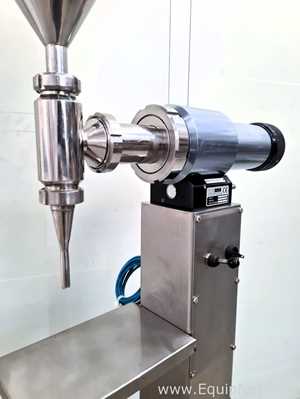 Tecno Fluss VM 300 Liquid Filling Machine
