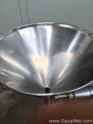 Tecno Fluss VM 300 Liquid Filling Machine