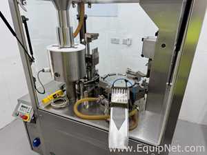 Máquina de Encapsulamento e Envase de Cápsulas Macofar CD40