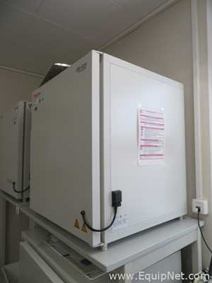 Thermo Scientific BBD 6220 CO2 Incubator