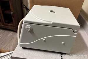 Unico C856 Laboratory Centrifuge