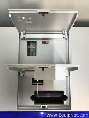 Qiagen QIAxcel Advanced Capillary Electrophoresis